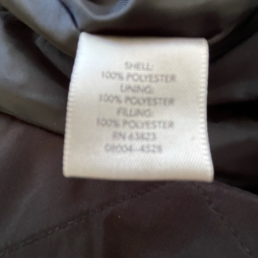 Vest - Picture 5 of 10